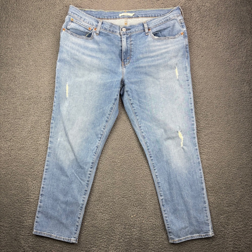 Levis Boyfriend Jeans Womens 32 Light Wash Distressed Blue Denim Pants 8717